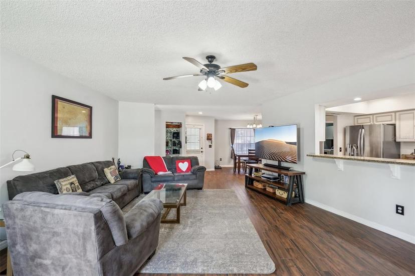 Picture of 959 Benninger Drive, Brandon FL 33510