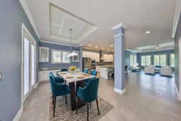 Picture of 6907 Crestpoint Drive, Apollo Beach, FL 33572