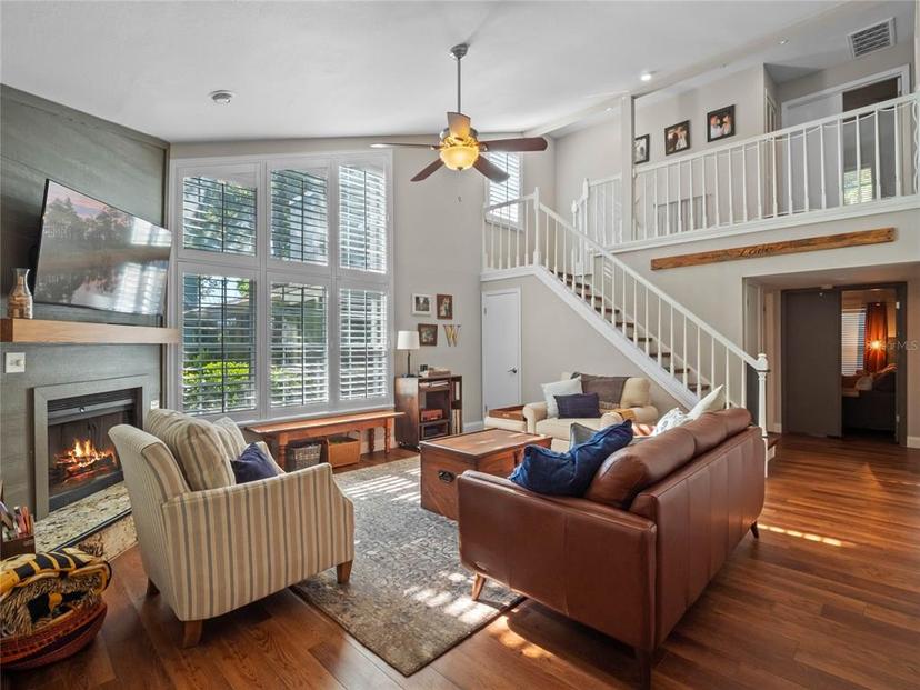 Picture of 128 Waverly Place Unit 128, Orlando FL 32806