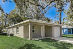 Picture of 842 31St Avenue E, Bradenton, FL 34208