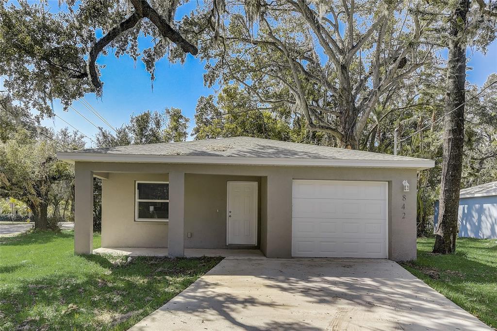 Picture of 842 31St Avenue E, Bradenton, FL 34208