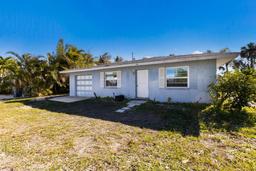 Picture of 203 Peacock Lane Unit B, Holmes Beach, FL 34217