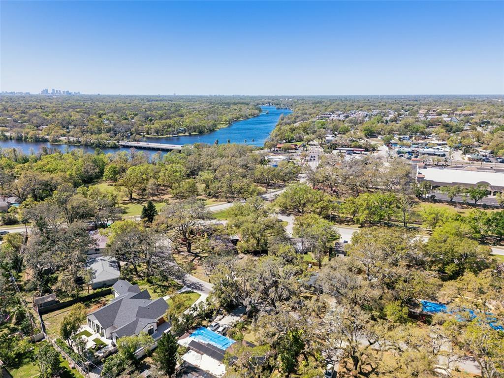 Picture of 322 Sunnyside Road, Temple Terrace, FL 33617