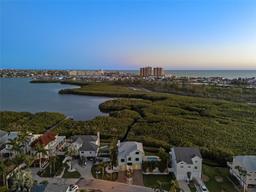Picture of 13936 Harbor View Drive, Seminole, FL 33776
