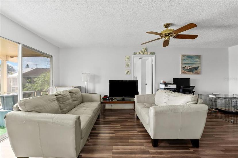 Picture of 6348 7Th Avenue W Unit 6348, Bradenton FL 34209