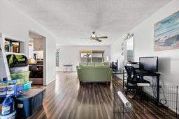 Picture of 6348 7Th Avenue W Unit 6348, Bradenton, FL 34209