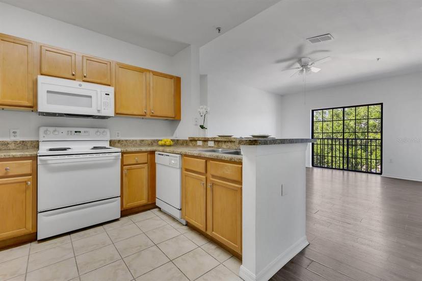 Picture of 5550 E Michigan Street Unit 3325, Orlando FL 32822