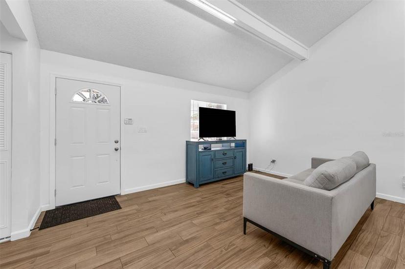 Picture of 4066 Vanet Court, Orlando FL 32822
