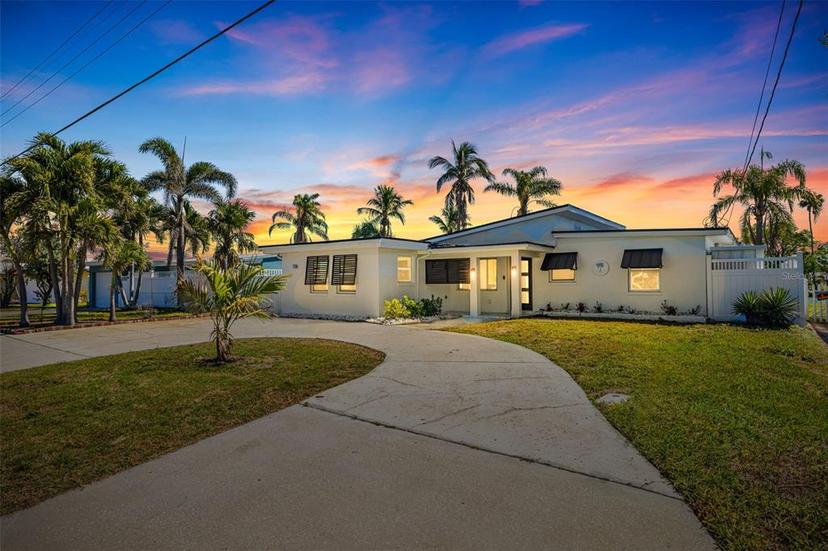 Picture of 728 Pruitt Drive, Madeira Beach FL 33708