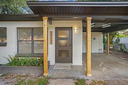 Picture of 10111 N Ola Avenue, Tampa, FL 33612