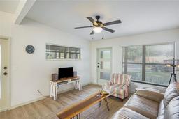 Picture of 10111 N Ola Avenue, Tampa, FL 33612