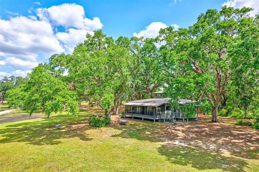 Picture of 13437 Mcintosh Road, Thonotosassa FL 33592