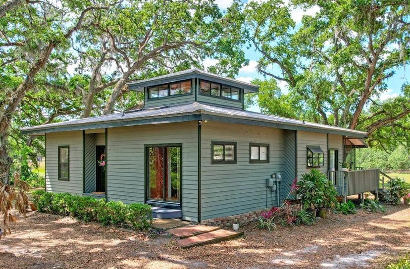 Picture of 13437 Mcintosh Road, Thonotosassa FL 33592