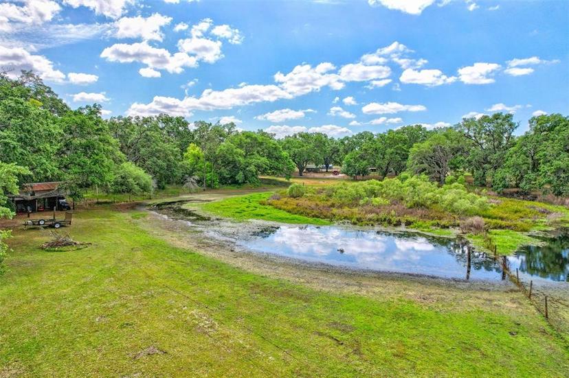 Picture of 13437 Mcintosh Road, Thonotosassa FL 33592
