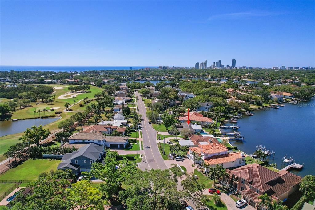 Picture of 1344 Monterey Boulevard Ne, St Petersburg, FL 33704
