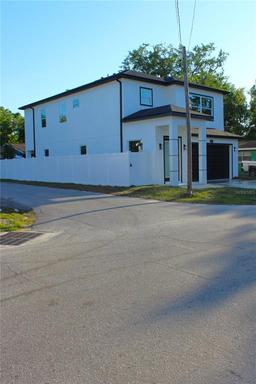 Picture of 2211 E 28Th Avenue, Tampa, FL 33605
