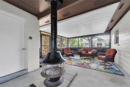 Picture of 4812 Wynwood Drive, Tampa, FL 33615