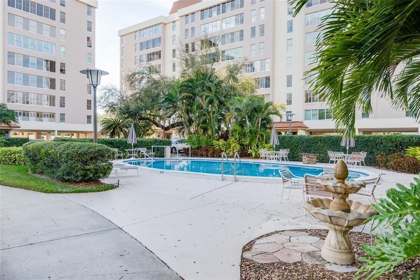 Picture of 2401 S Ardson Place Unit 503, Tampa FL 33629