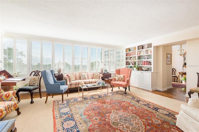 Picture of 2401 S Ardson Place Unit 503, Tampa FL 33629