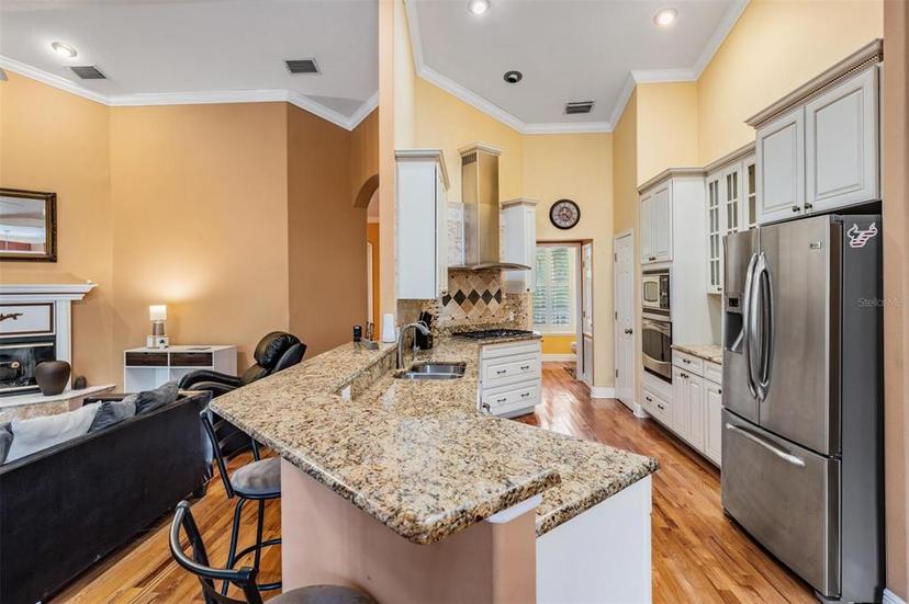 Picture of 8425 Jackson Springs Road, Tampa FL 33615