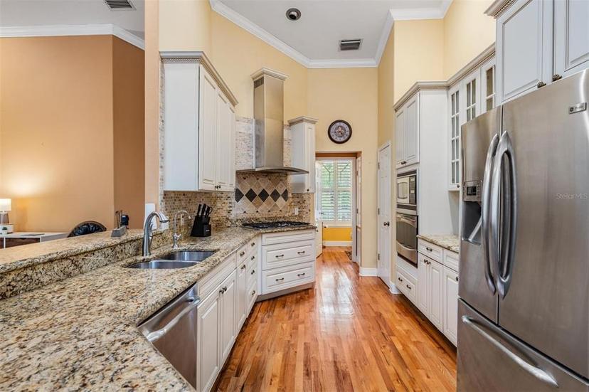 Picture of 8425 Jackson Springs Road, Tampa FL 33615