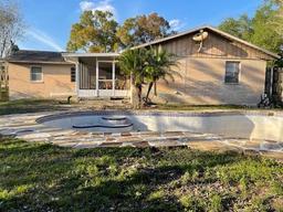 Picture of 1937 Suzanne Lane, Lakeland, FL 33813