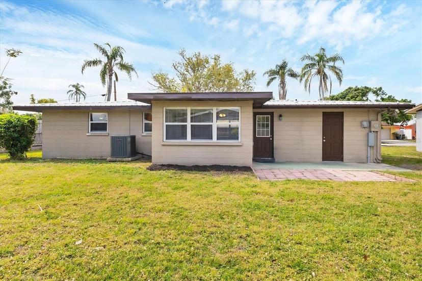 Picture of 2105 Lee Lane, Sarasota FL 34231