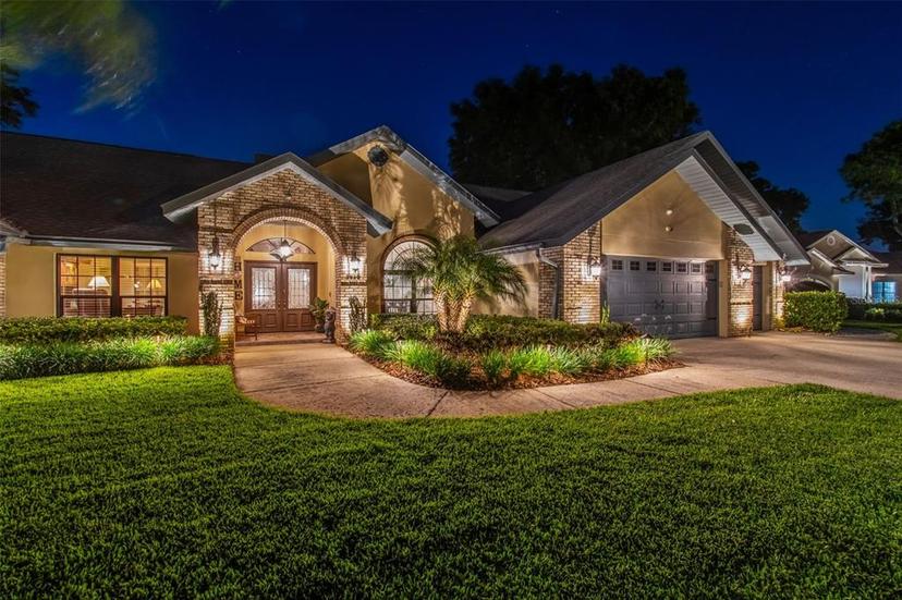 Picture of 3612 Sugar Loaf Lane, Valrico FL 33596