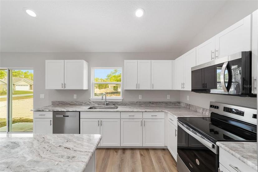 Picture of 397 W Homeway Loop, Citrus Springs FL 34434