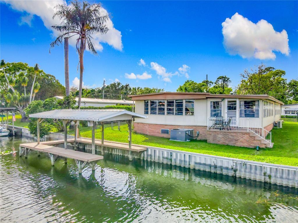 Picture of 12706 Lake Dora Circle, Tavares, FL 32778