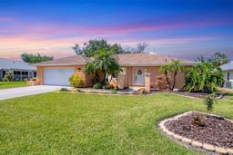 Picture of 3287 Meadow Run Circle, Venice, FL 34293