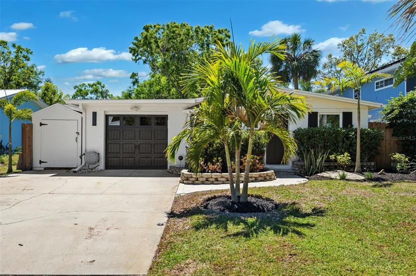 Picture of 225 Ontario Avenue, Crystal Beach FL 34681