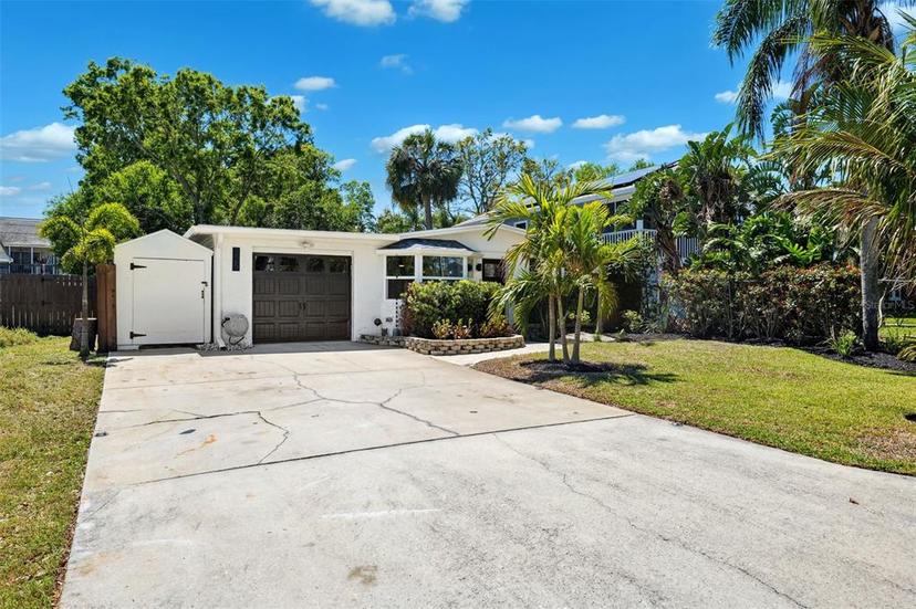 Picture of 225 Ontario Avenue, Crystal Beach FL 34681