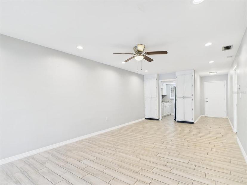 Picture of 1433 S Belcher Road Unit G13, Clearwater FL 33764