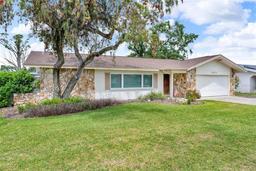 Picture of 7000 Greenbrier Drive, Seminole, FL 33777