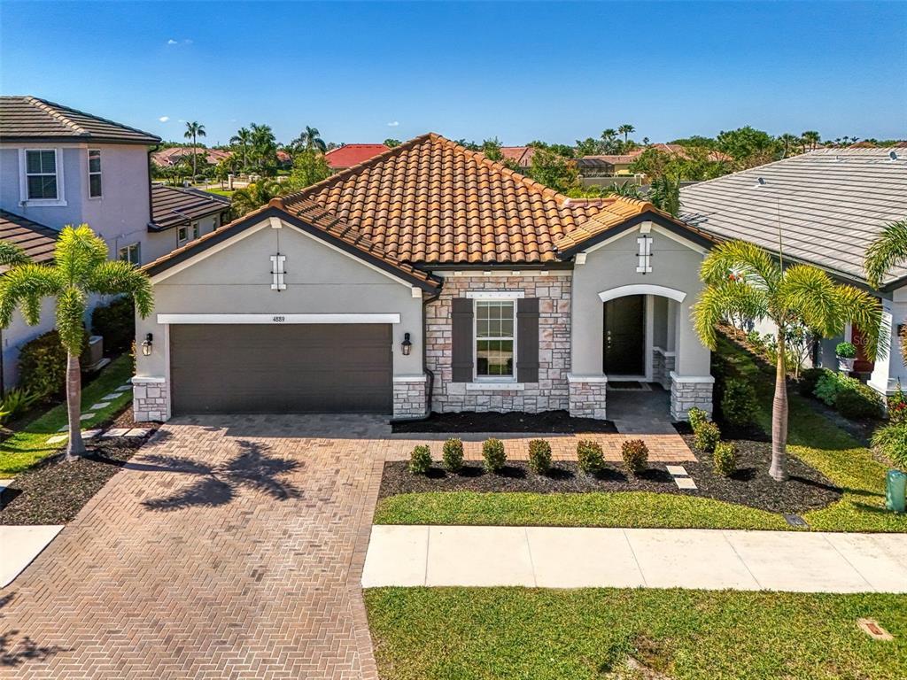 Picture of 4889 Antrim Drive, Sarasota, FL 34240
