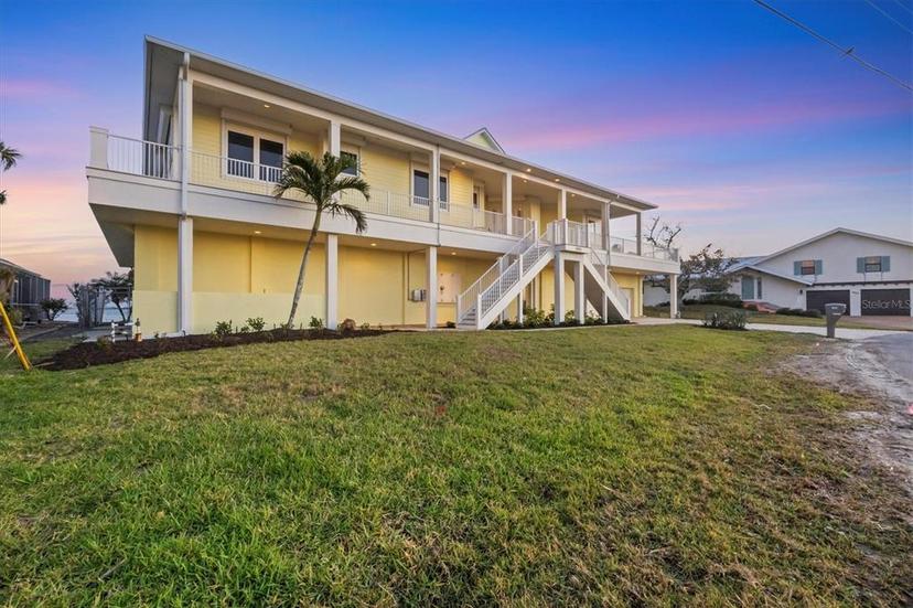 Picture of 1905 Mississippi Avenue, Englewood FL 34224
