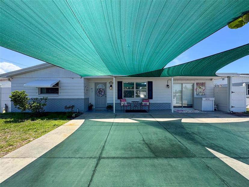 Picture of 4236 Beacon Square Drive, Holiday FL 34691