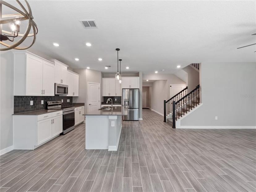 Picture of 3038 Camden Way, Davenport FL 33837
