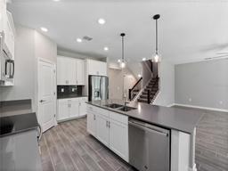 Picture of 3038 Camden Way, Davenport, FL 33837