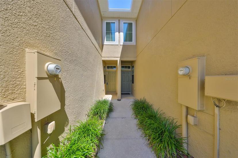 Picture of 2138 Broadway View Avenue, Brandon FL 33510