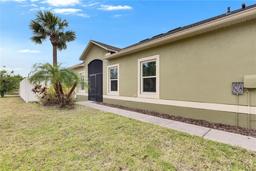 Picture of 2019 Hawks Island Drive, Ruskin, FL 33570