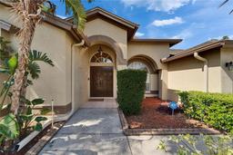 Picture of 10110 Vista Pointe Drive, Tampa, FL 33635
