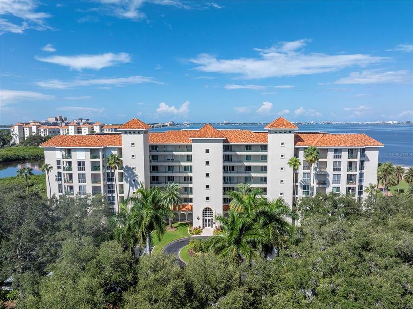 Picture of 4780 Dolphin Cay Lane S Unit 307, St Petersburg FL 33711