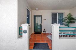 Picture of 4780 Dolphin Cay Lane S Unit 307, St Petersburg, FL 33711