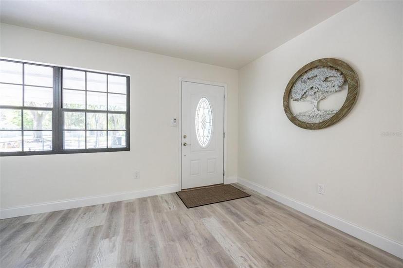 Picture of 1313 NE 12Th Street, Gainesville FL 32601