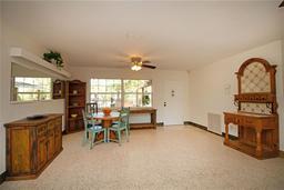 Picture of 1930 Almeria Way S, St Petersburg, FL 33712
