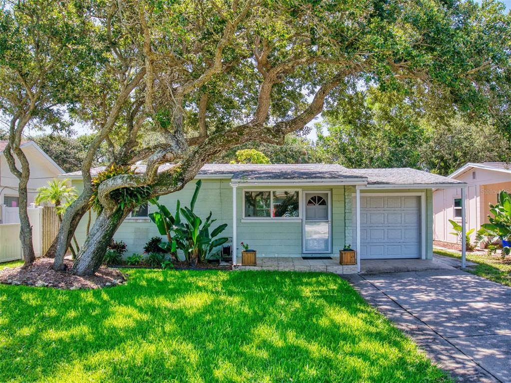 Picture of 823 E 10Th Avenue, New Smyrna Beach, FL 32169