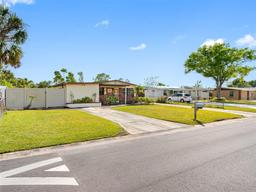 Picture of 4532 W Idlewild Avenue, Tampa, FL 33614