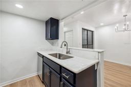 Picture of 5514 SW 8Th Place, Gainesville, FL 32607